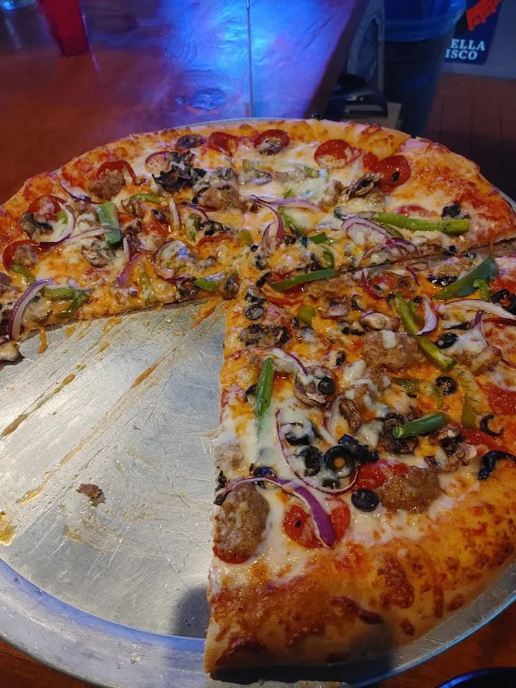 Bacon Brothers blt Pizza